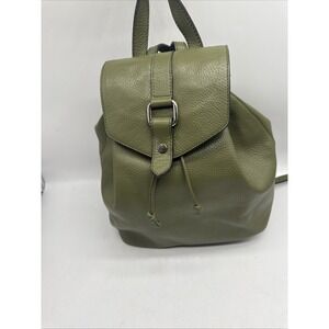 A Bellucci Backpack Green Pebble Leather Purse Made in‎ Italy Quiet Luxury